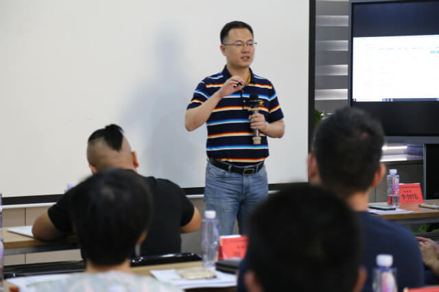 左右手合伙人深圳百得勝陳總精彩分享-為何加盟左右手？