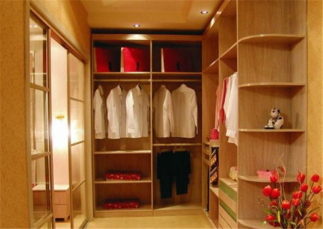 想知道定制家具是如何安裝的，快往這戳！