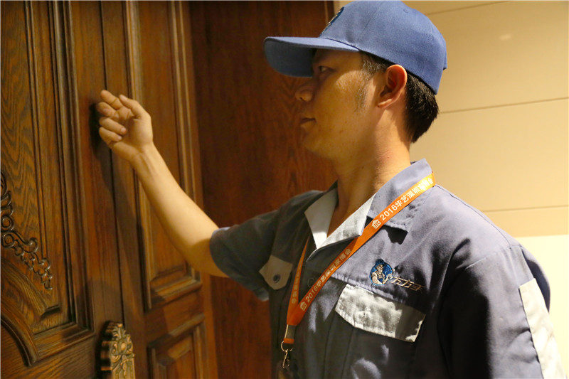 左右手家居安裝師傅：堅守契約精神，對違約行為大聲說不