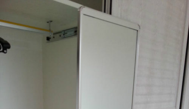 191衣柜旋轉鏡子安裝方法有哪些步驟，需要做什么流程