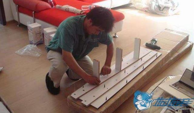 櫥柜上門維修如何收費(fèi)，櫥柜師傅上門維修報(bào)價(jià)